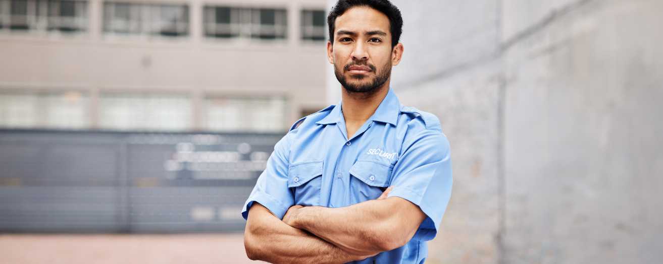 Who Can Sign Personal Licence Photos?